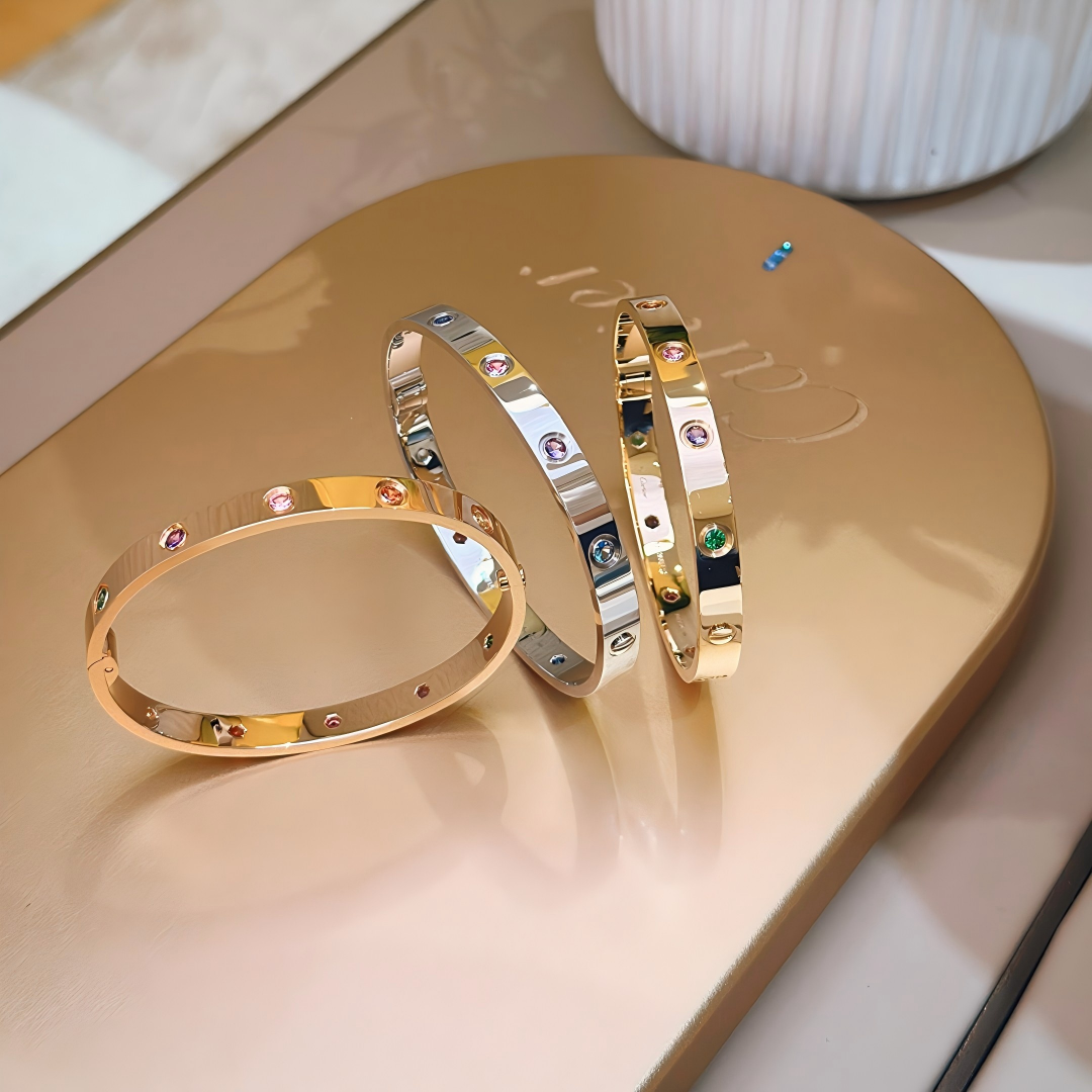 [Aura ] 2026 RAINBOW LOVE BRACELET 6.1MM  10 DIAMONDS