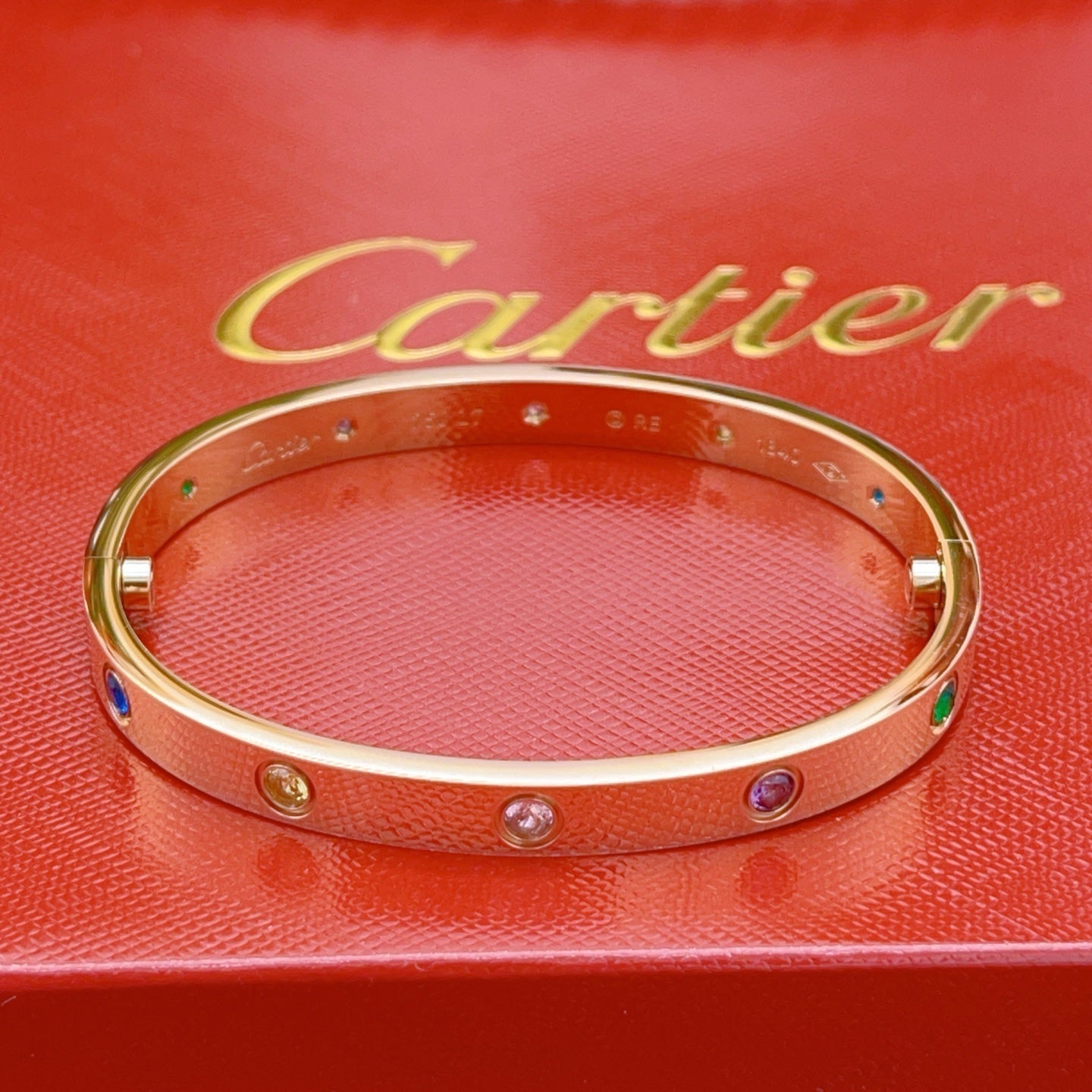 [Aura ] 2026 RAINBOW LOVE BRACELET 6.1MM  10 DIAMONDS