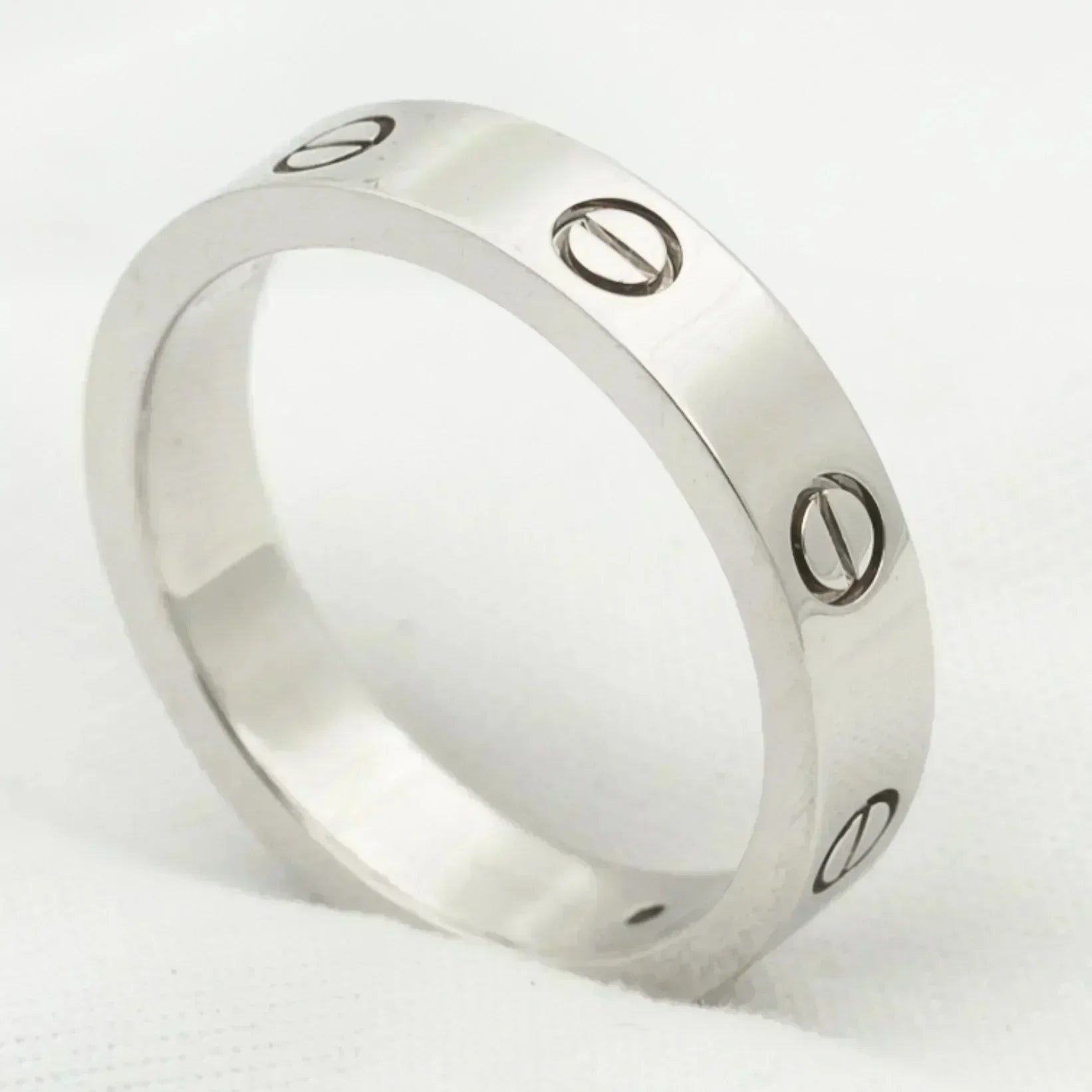 Aura LOVE RING 4MM 1 DIAMOND SILVER