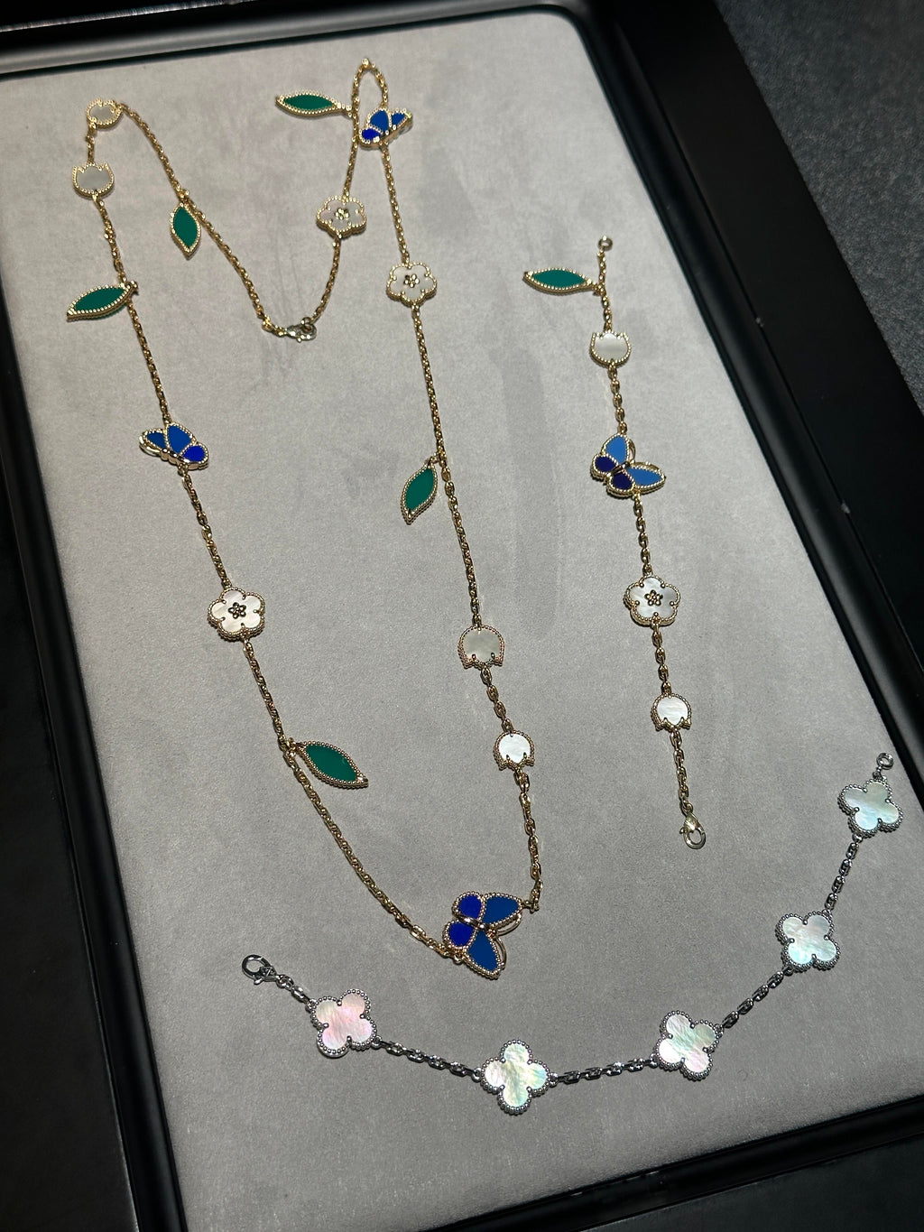 [Aura ] 26 NEW CLOVER 15 MOTIFS LUCKY NECKLACE