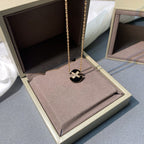 Aura JEUX DE PINK GOLD DIAMOND NECKLACE