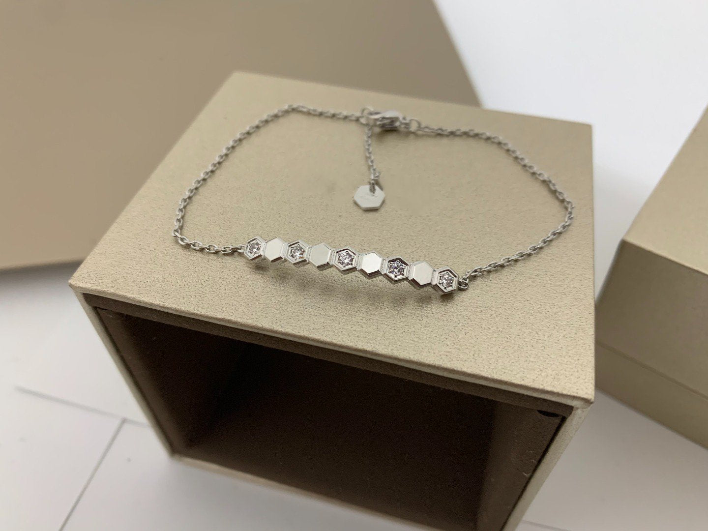 Aura BEE LOVE ARMBAND DIAMANT