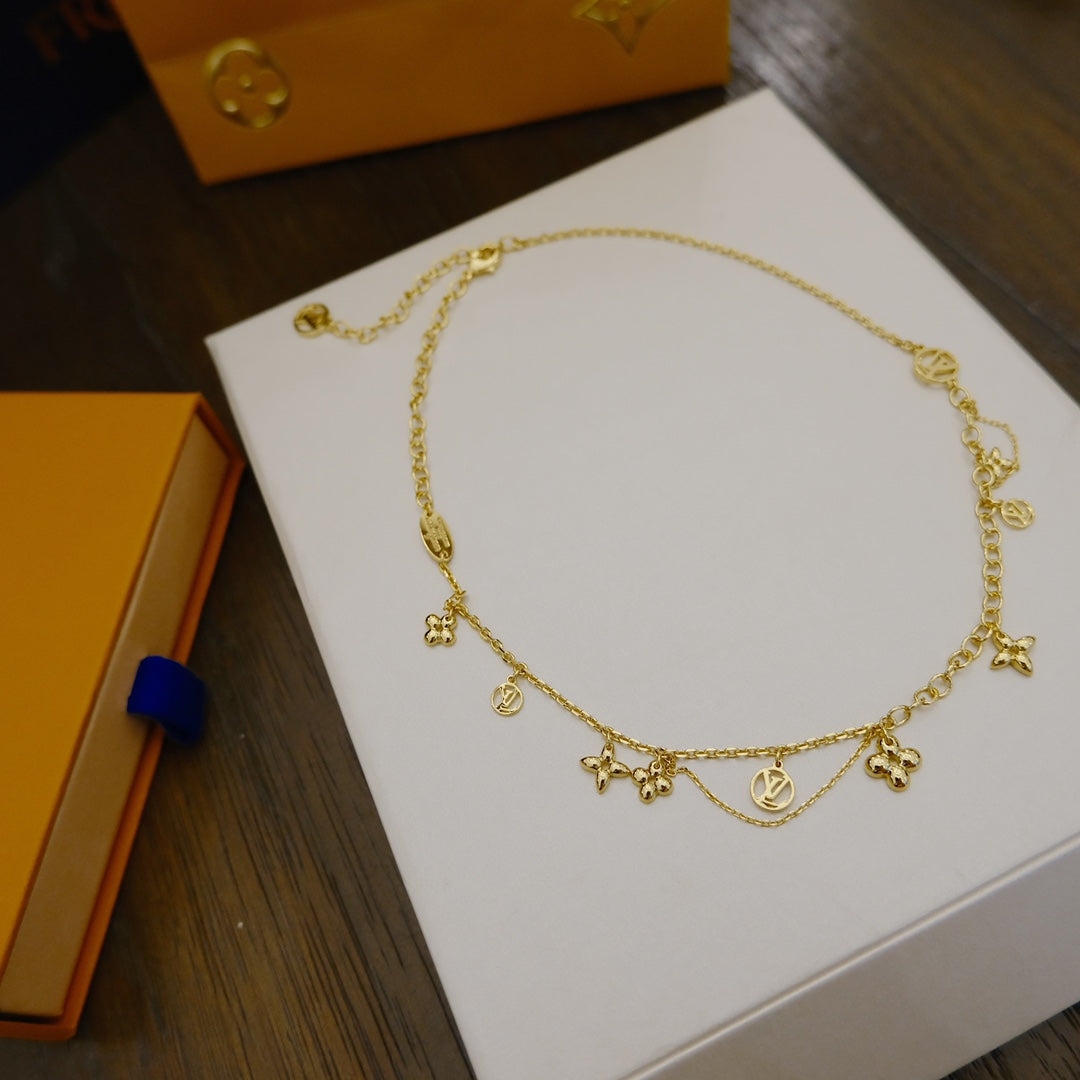 Aura BLOOMING SUPPLE NECKLACE BRASS