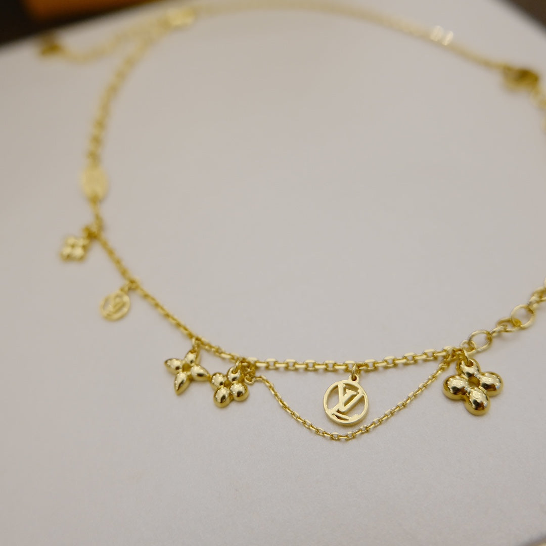 Aura BLOOMING SUPPLE NECKLACE BRASS