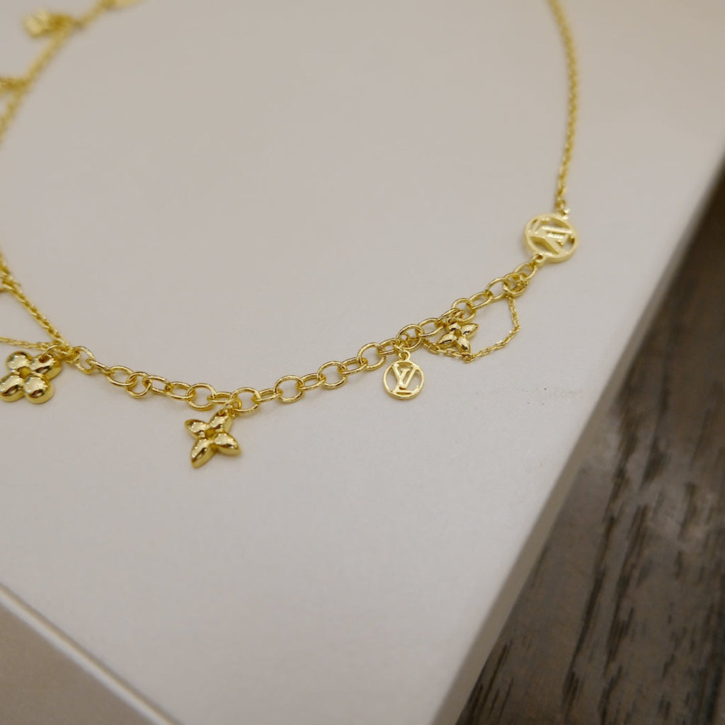 Aura BLOOMING SUPPLE NECKLACE BRASS