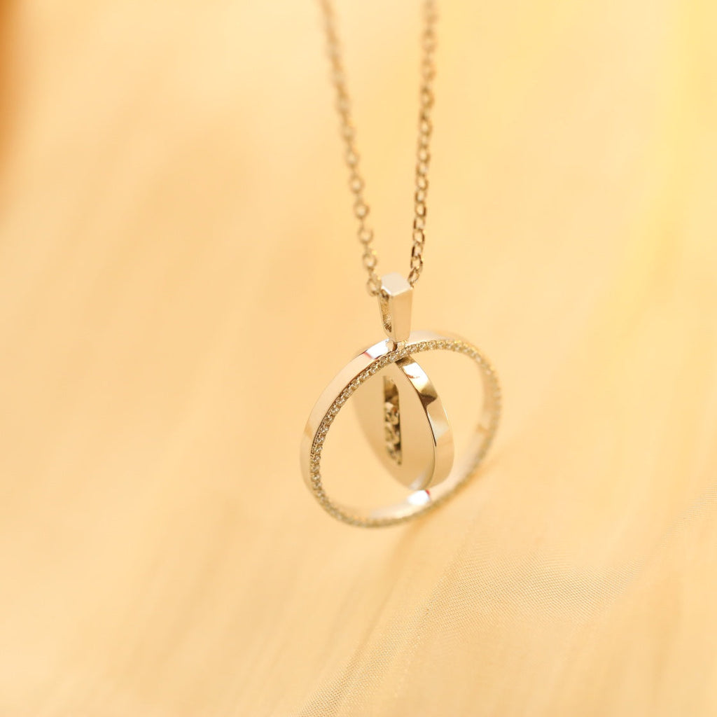 [Aura ]  MOVE MM SILVER DIAMOND NECKLACE