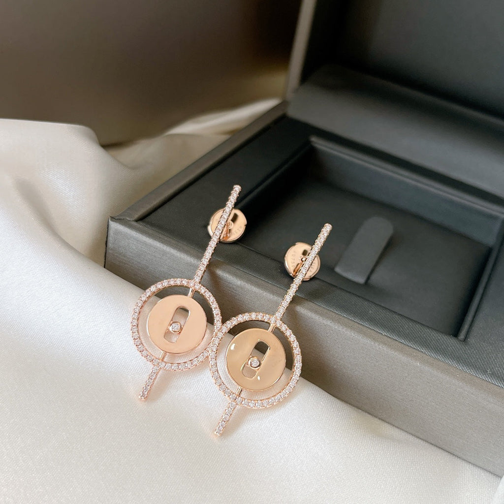 [Aura ]  MOVE ARROW OHRSTECKER AUS ROSÉGOLD MIT DIAMANTEN