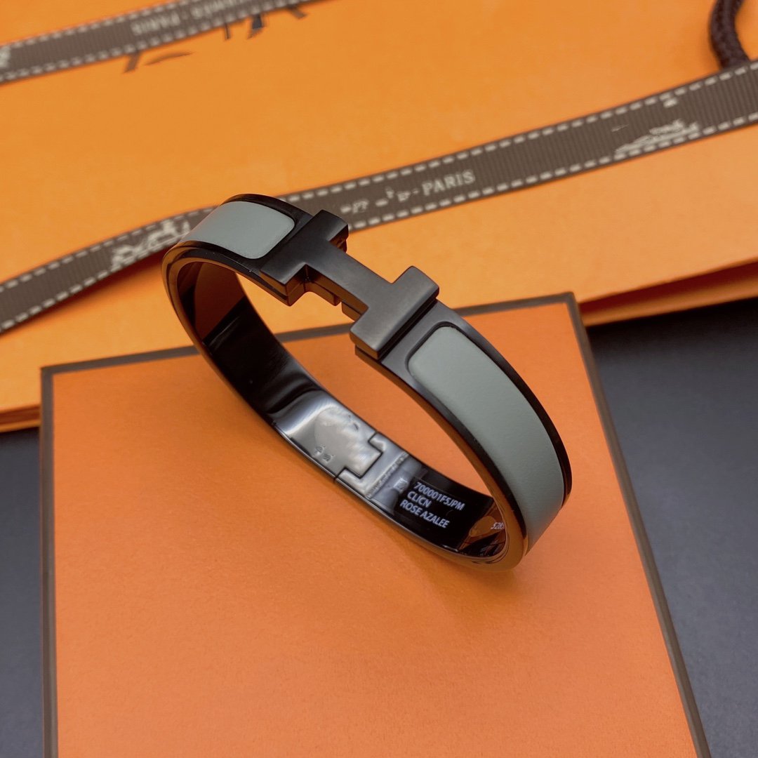 Aura CLIC HM SO SCHWARZ GRAU ARMBAND