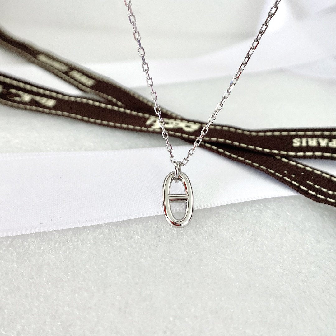 Aura HM PIG NOSE NECKLACE