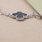 [Aura ]New CLOVER 5 MOTIF ONYXS BRACELET COLLECTION