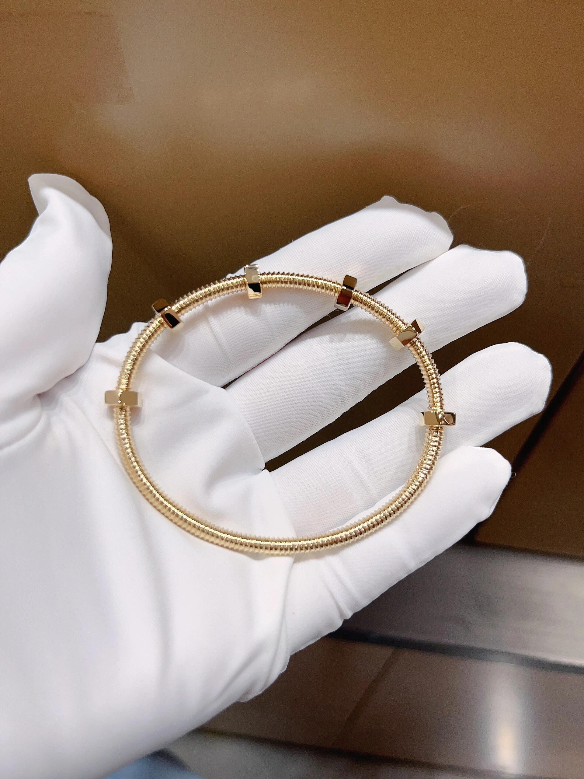 [Aura ]CT THREADED BRACELET