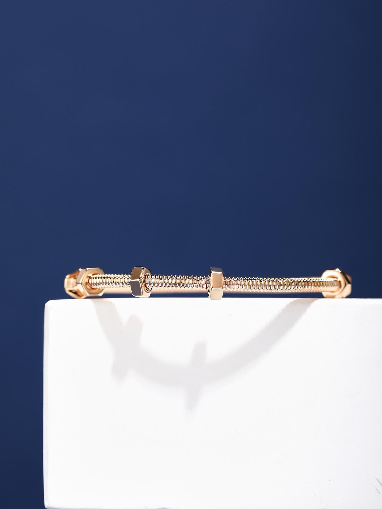 [Aura ]CT THREADED BRACELET