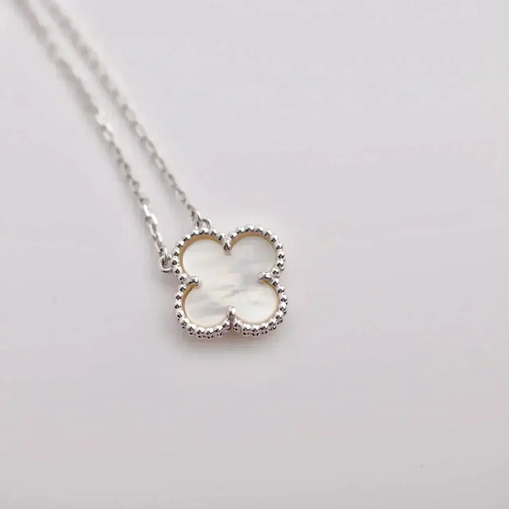 Aura CLOVER  15MM WHITE MOTHER-OF-PEARL SILVER
