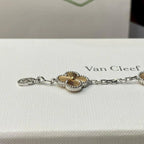 [Aura ]New  CLOVER 5 MOTIF LASER BRACELET COLLECTION