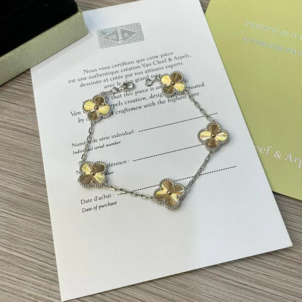 [Aura ]New  CLOVER 5 MOTIF LASER BRACELET COLLECTION