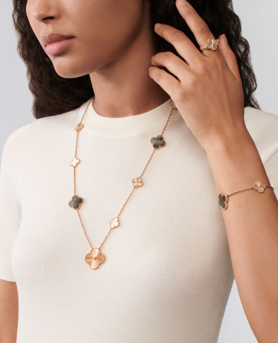 [Aura ] 25 NEW CLOVER 15 MOTIFS GRAY MOTHER-OF-PEARL