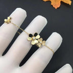 Aura FRIVOLE GOLD 5 FLOWERS BRACELET