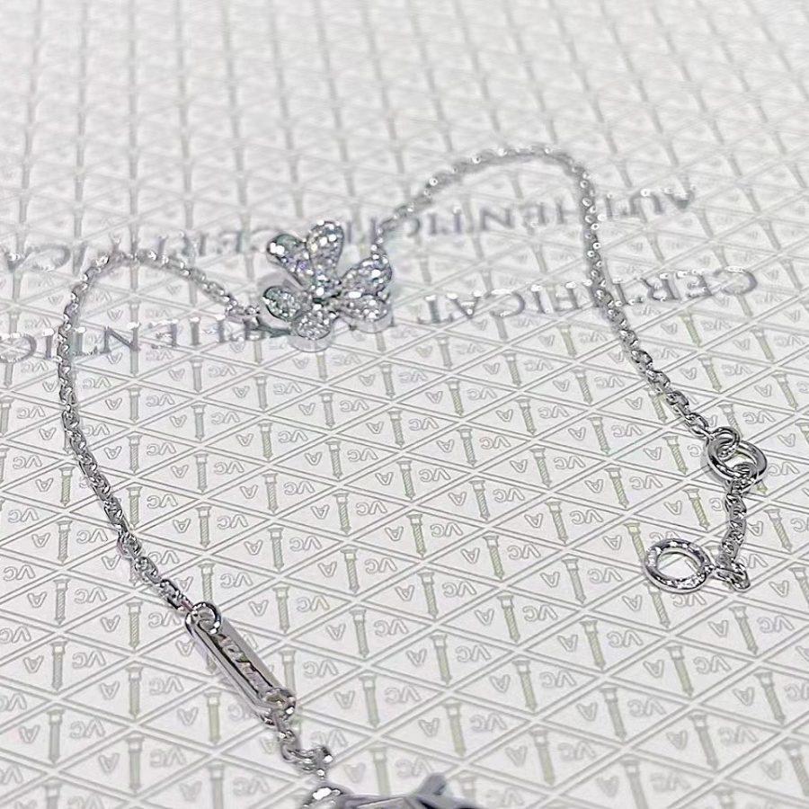 Aura FRIVOLE SILBER BLUME DIAMANT ARMREIF