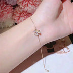 Aura FRIVOLE GOLD FLOWER DIAMOND BRACELET