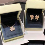 Aura FRIVOLE ROSE GOLD FLOWER DIAMOND NECKLACE