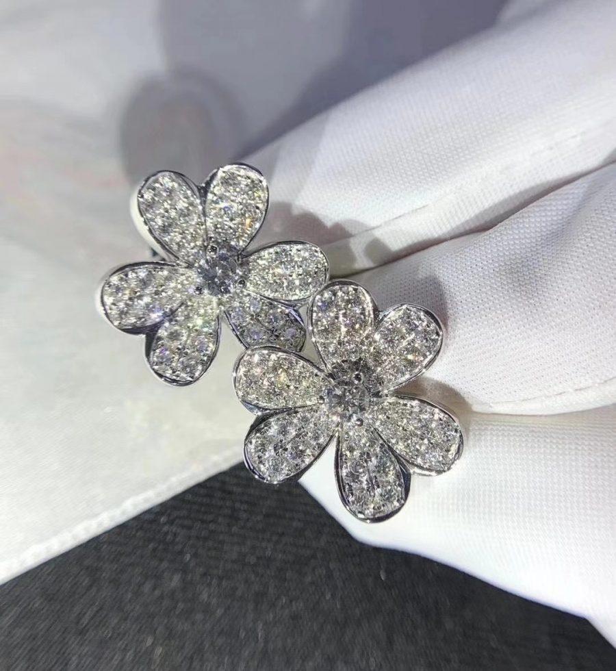 Aura FRIVOLE SILVER FLOWER DIAMOND EARRINGS