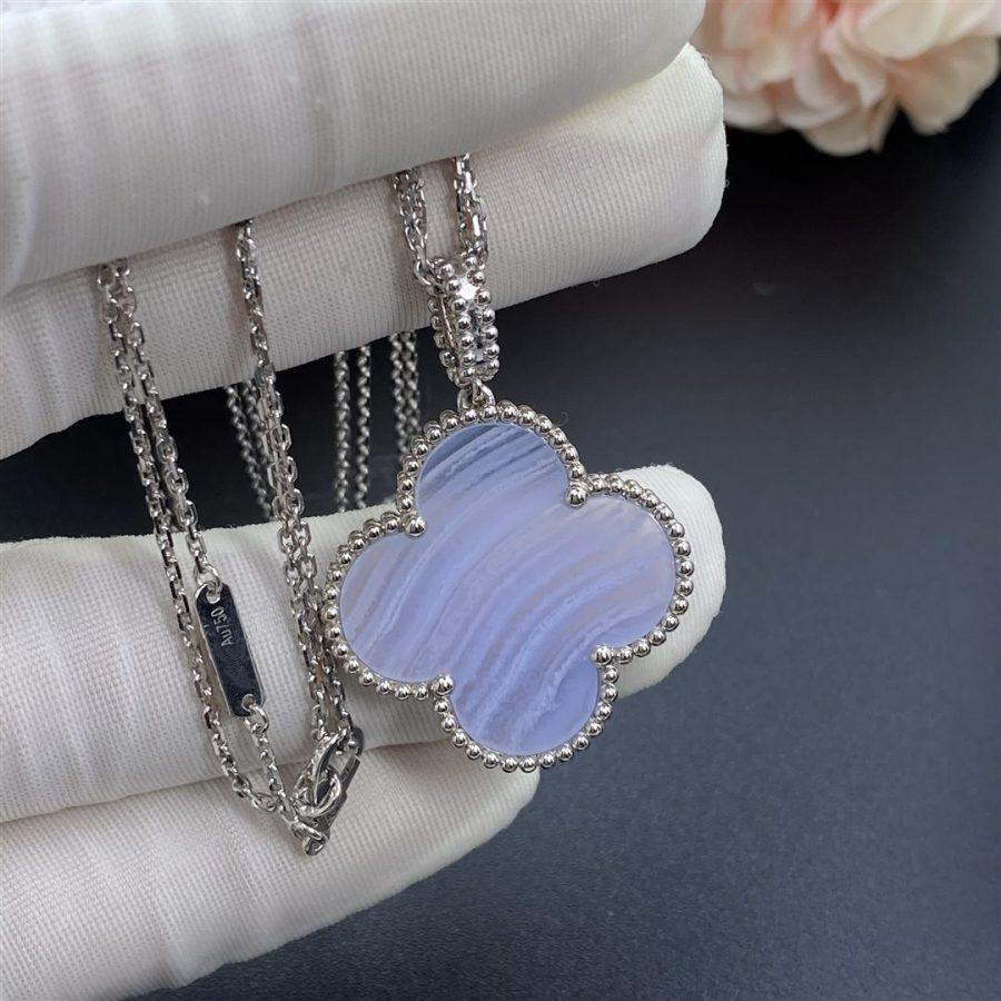 Aura CLOVER SILBER CHALCEDON GROSSE KLEEB LATT HALSKETTE