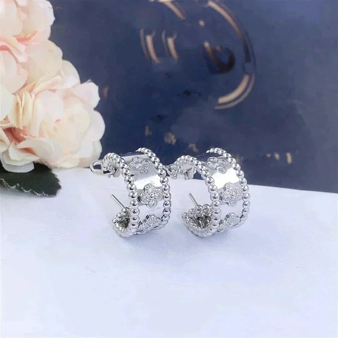 Aura PERLEE DIAMOND EARRINGS