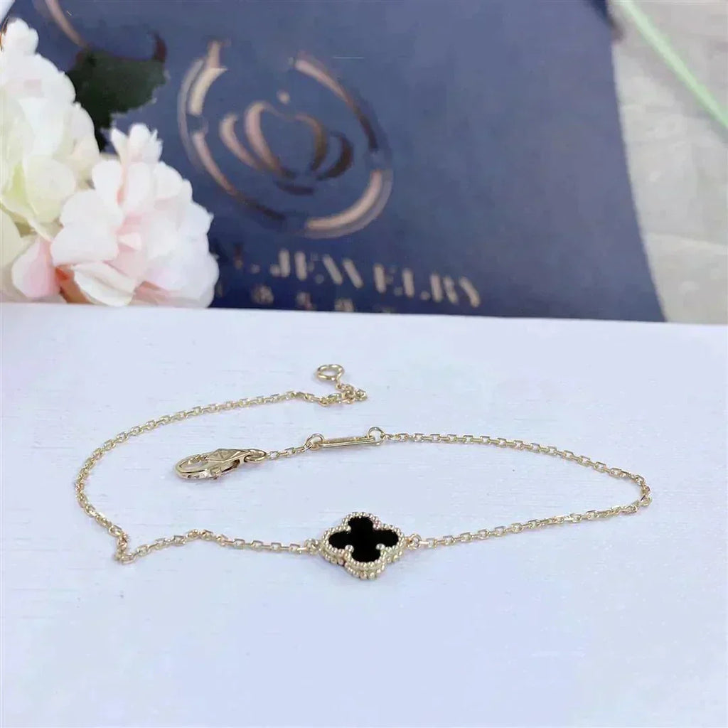 Aura CLOVER ONYX EINZELBLUMEN-ARMBAND