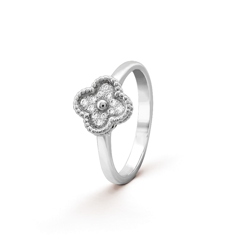 Aura CLOVER DIAMOND RING