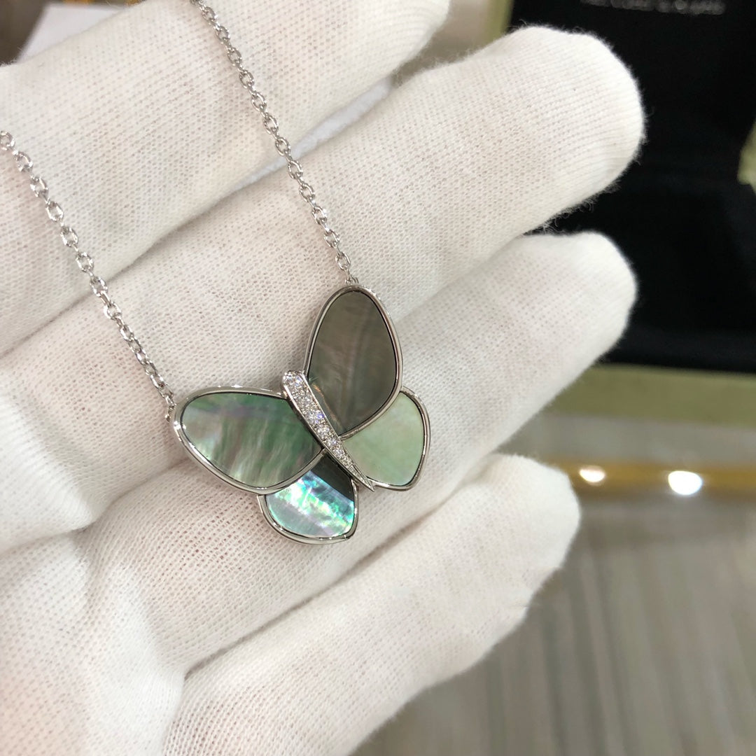 Aura LARGE BUTTERFLY SILVER PENDANT DIAMOND NECKLACE