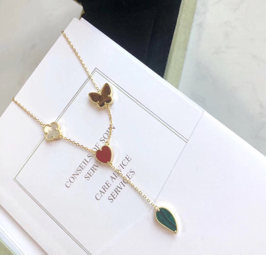 Aura LUCKY SPRING 4 MOTIFS ROSE GOLD NECKLACE